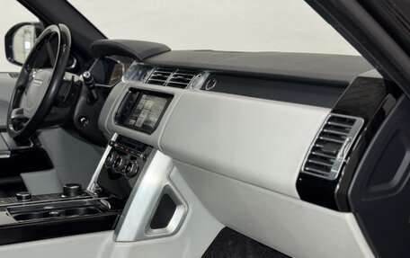 Land Rover Range Rover IV рестайлинг, 2015 год, 3 350 000 рублей, 24 фотография