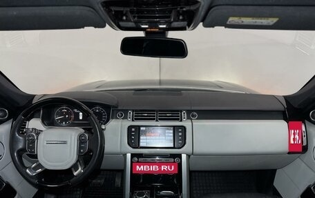 Land Rover Range Rover IV рестайлинг, 2015 год, 3 350 000 рублей, 23 фотография