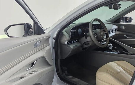 Hyundai Avante, 2023 год, 1 670 000 рублей, 15 фотография
