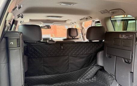 Toyota Land Cruiser 200, 2010 год, 3 100 000 рублей, 6 фотография