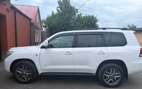 Toyota Land Cruiser 200, 2010 год, 3 100 000 рублей, 3 фотография