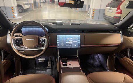 Land Rover Range Rover IV рестайлинг, 2024 год, 18 500 000 рублей, 9 фотография