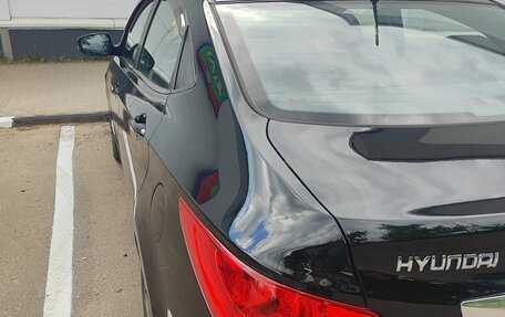 Hyundai Solaris II рестайлинг, 2011 год, 705 000 рублей, 13 фотография