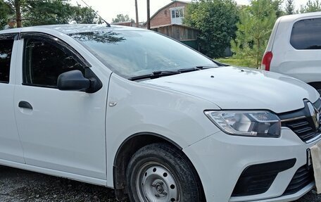 Renault Logan II, 2019 год, 730 000 рублей, 2 фотография