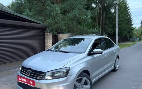 Volkswagen Polo VI (EU Market), 2011 год, 650 000 рублей, 1 фотография