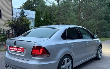 Volkswagen Polo VI (EU Market), 2011 год, 650 000 рублей, 3 фотография