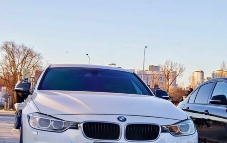 BMW 3 серия, 2012 год, 1 370 000 рублей, 6 фотография