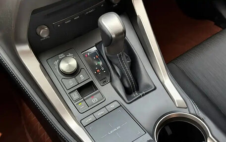 Lexus NX I, 2021 год, 2 899 000 рублей, 17 фотография