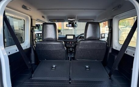 Suzuki Jimny, 2022 год, 1 880 000 рублей, 27 фотография
