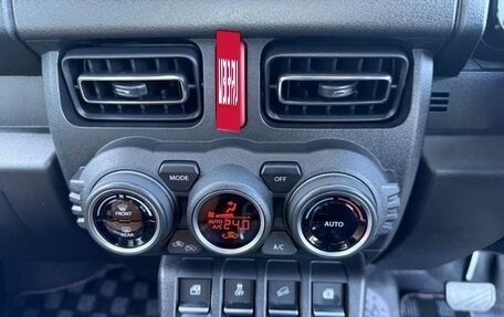 Suzuki Jimny, 2022 год, 1 880 000 рублей, 23 фотография