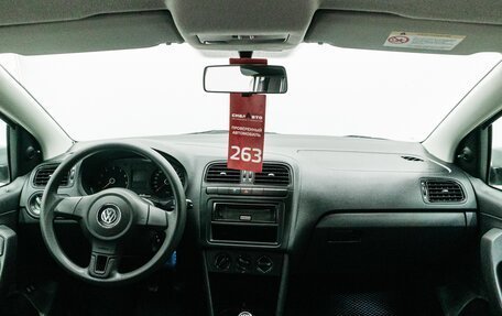 Volkswagen Polo VI (EU Market), 2010 год, 760 000 рублей, 14 фотография