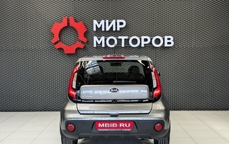 KIA Soul II рестайлинг, 2017 год, 1 480 000 рублей, 5 фотография