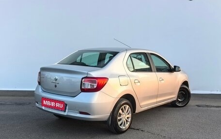 Renault Logan II, 2017 год, 820 000 рублей, 2 фотография