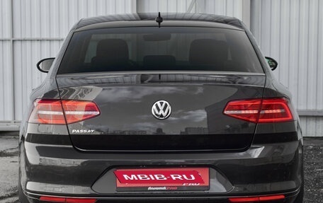 Volkswagen Passat B8 рестайлинг, 2019 год, 2 200 000 рублей, 5 фотография