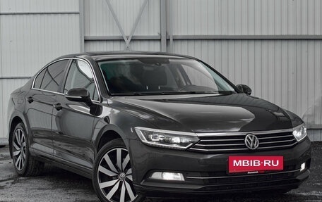 Volkswagen Passat B8 рестайлинг, 2019 год, 2 200 000 рублей, 3 фотография