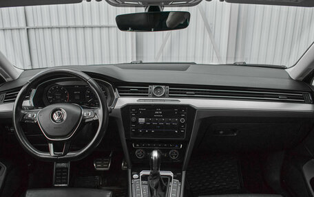 Volkswagen Passat B8 рестайлинг, 2019 год, 2 200 000 рублей, 11 фотография