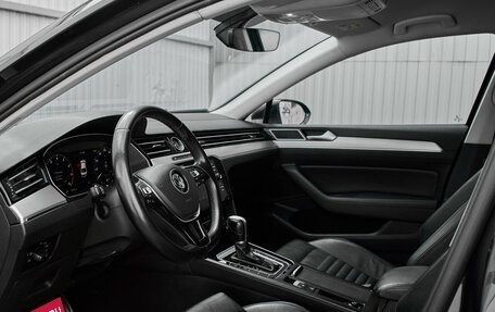 Volkswagen Passat B8 рестайлинг, 2019 год, 2 200 000 рублей, 10 фотография