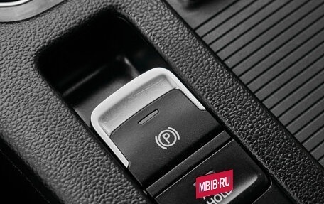 Volkswagen Passat B8 рестайлинг, 2019 год, 2 200 000 рублей, 23 фотография