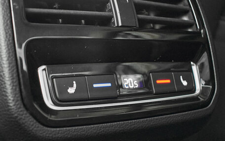 Volkswagen Passat B8 рестайлинг, 2019 год, 2 200 000 рублей, 26 фотография