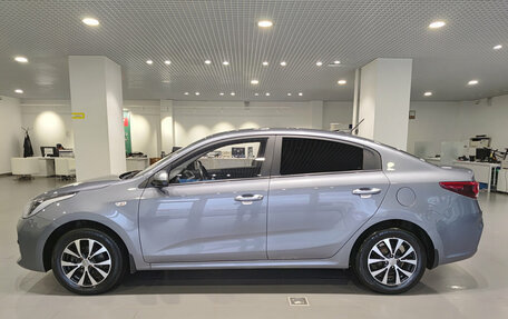 KIA Rio IV, 2020 год, 1 370 000 рублей, 10 фотография