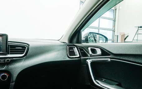 KIA cee'd III, 2019 год, 1 529 000 рублей, 14 фотография
