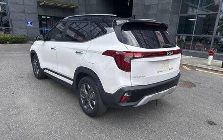 KIA Seltos I, 2023 год, 1 799 666 рублей, 4 фотография