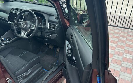 Nissan Leaf II, 2021 год, 2 150 000 рублей, 6 фотография