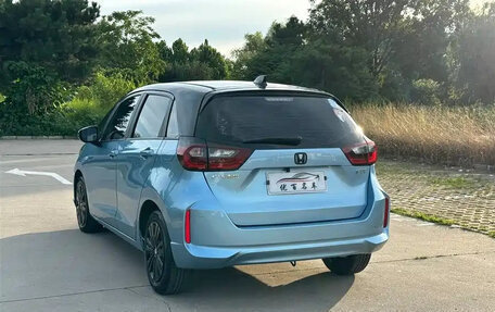 Honda Fit, 2022 год, 980 000 рублей, 2 фотография
