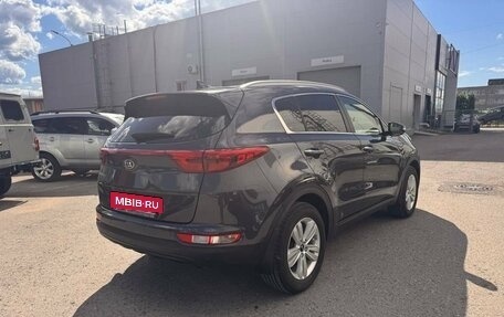 KIA Sportage IV рестайлинг, 2018 год, 2 050 000 рублей, 2 фотография