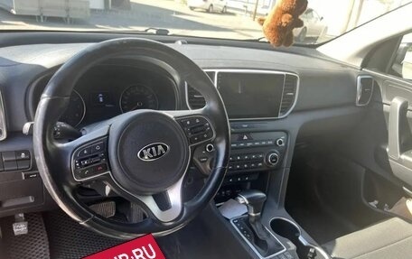 KIA Sportage IV рестайлинг, 2018 год, 2 050 000 рублей, 12 фотография