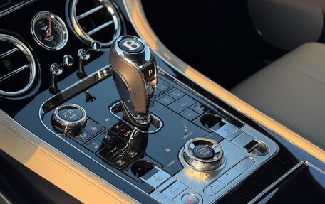 Bentley Continental GT III, 2018 год, 12 900 000 рублей, 22 фотография
