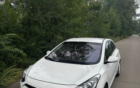 Hyundai i30 II рестайлинг, 2012 год, 1 240 000 рублей, 2 фотография