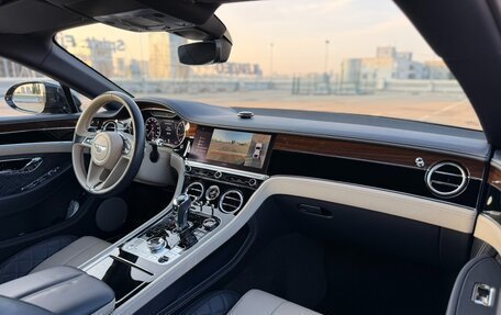 Bentley Continental GT III, 2018 год, 12 900 000 рублей, 37 фотография