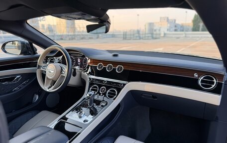 Bentley Continental GT III, 2018 год, 12 900 000 рублей, 39 фотография
