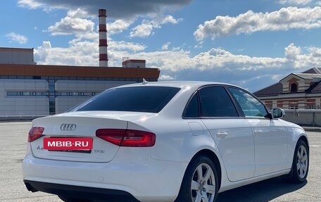 Audi A4, 2012 год, 1 110 000 рублей, 5 фотография