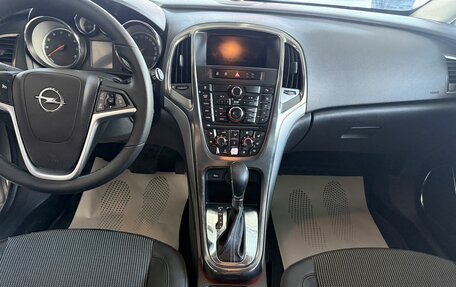 Opel Astra J, 2010 год, 535 000 рублей, 8 фотография