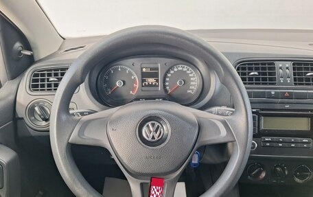 Volkswagen Polo VI (EU Market), 2017 год, 1 000 000 рублей, 8 фотография