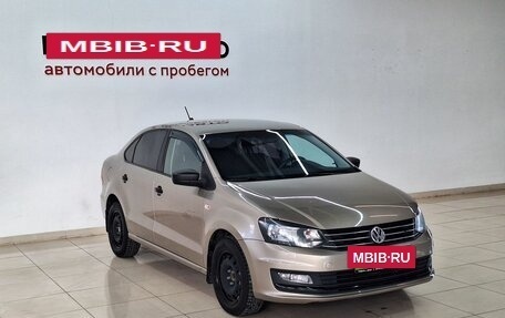 Volkswagen Polo VI (EU Market), 2017 год, 1 000 000 рублей, 3 фотография