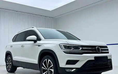 Volkswagen Tharu, 2022 год, 1 500 000 рублей, 3 фотография