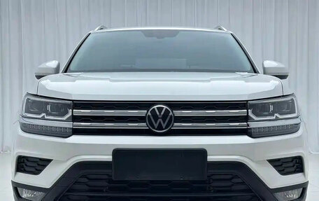 Volkswagen Tharu, 2022 год, 1 500 000 рублей, 2 фотография
