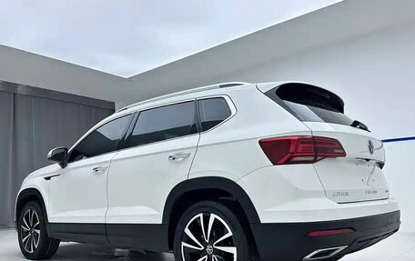 Volkswagen Tharu, 2022 год, 1 500 000 рублей, 4 фотография