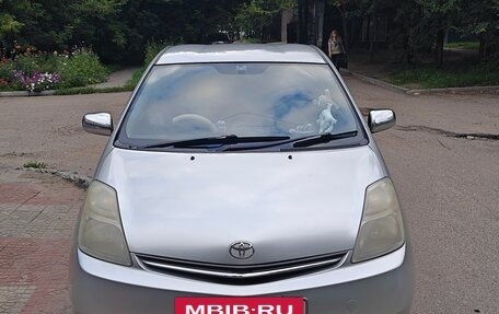 Toyota Prius, 2010 год, 580 000 рублей, 5 фотография