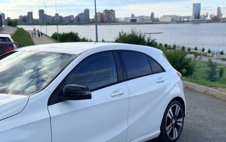 Mercedes-Benz A-Класс, 2015 год, 1 500 000 рублей, 7 фотография