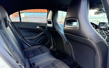 Mercedes-Benz A-Класс, 2015 год, 1 500 000 рублей, 23 фотография