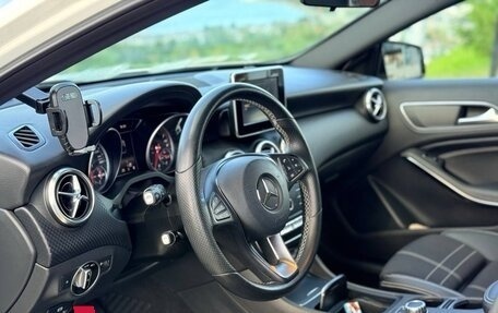 Mercedes-Benz A-Класс, 2015 год, 1 500 000 рублей, 17 фотография