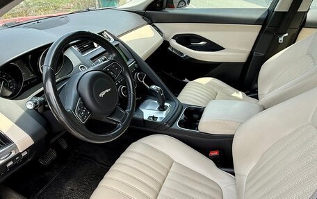 Jaguar E-Pace, 2020 год, 3 500 000 рублей, 6 фотография