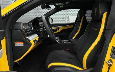 Lamborghini Urus I, 2023 год, 29 000 000 рублей, 11 фотография
