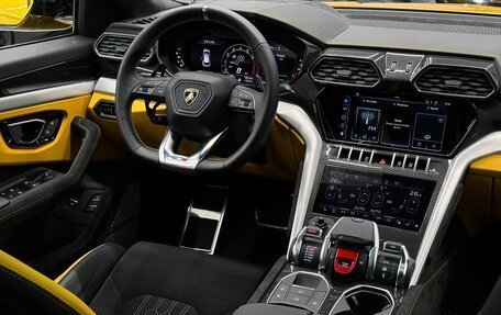 Lamborghini Urus I, 2023 год, 29 000 000 рублей, 16 фотография