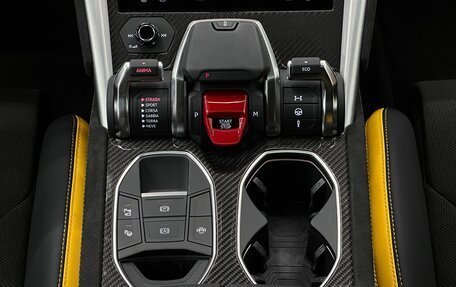 Lamborghini Urus I, 2023 год, 29 000 000 рублей, 19 фотография