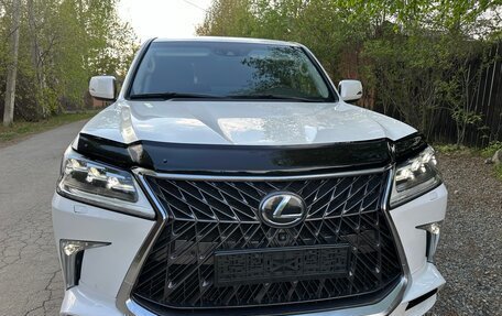 Lexus LX III, 2017 год, 7 495 000 рублей, 3 фотография